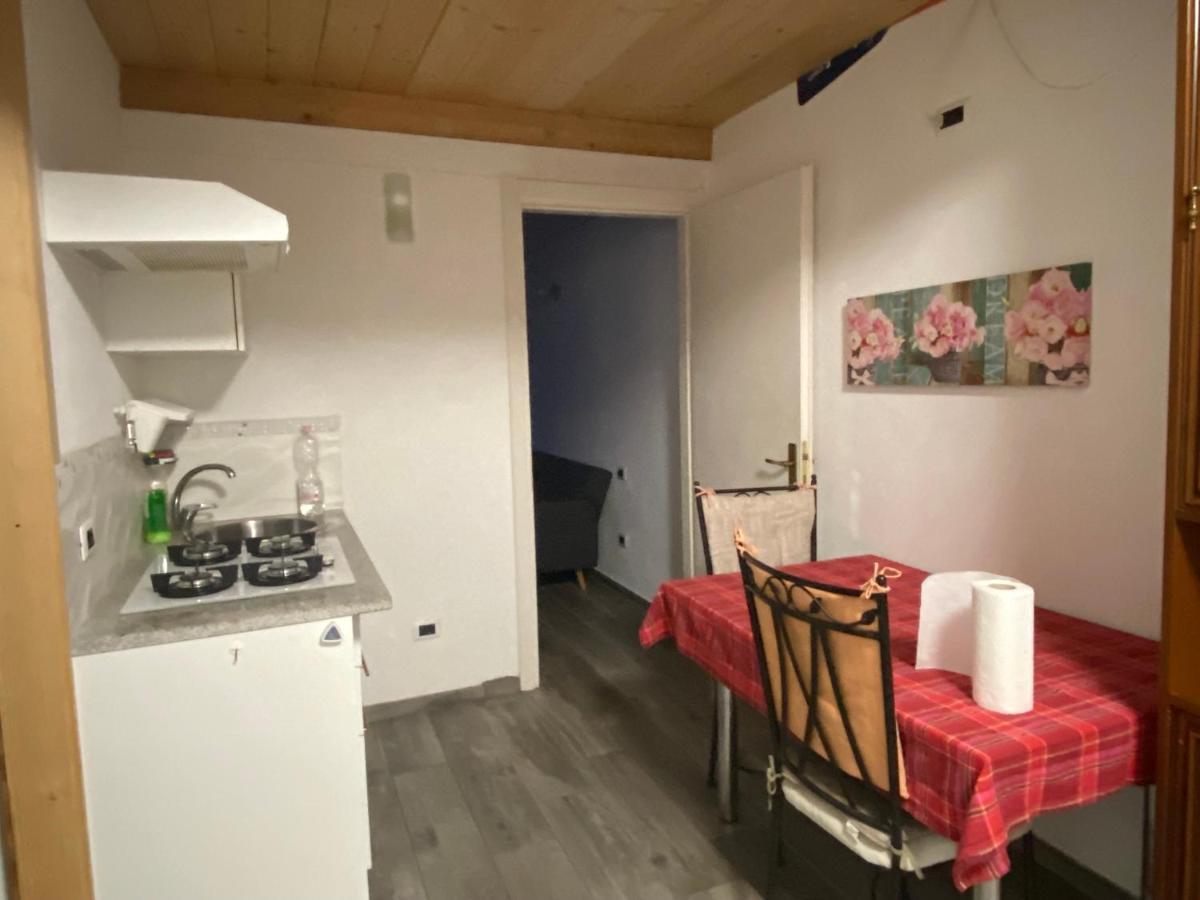 Casa Danilo Apartment Cadegliano Viconago Exterior photo